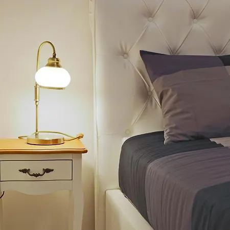 Apartment Color Studio Magheru St *